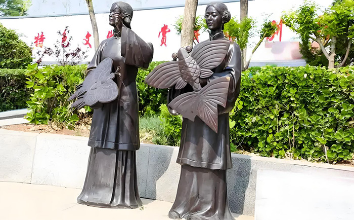 以銅為墨，鐫刻時(shí)代精神 —— 優(yōu)藝雕塑專(zhuān)注銅雕三十年